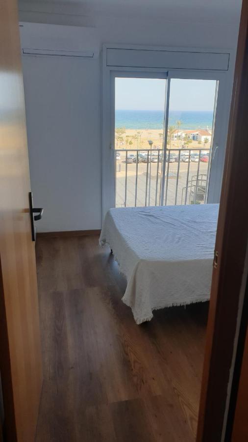 Les Vagues Au Balcon Apartment Empuriabrava Exterior foto