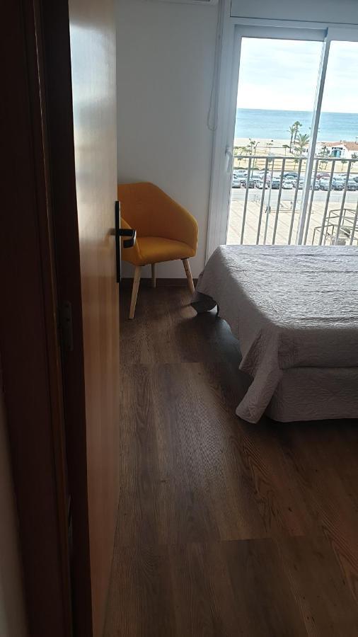Les Vagues Au Balcon Apartment Empuriabrava Exterior foto
